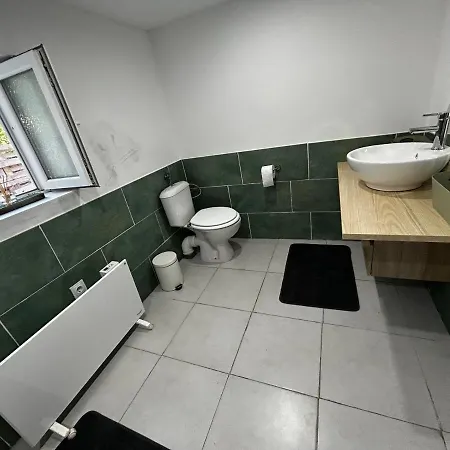 شقة Modernes „tiny House“ بليفين