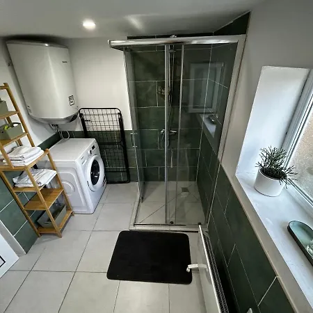 Modernes „tiny House“ Apartamento *